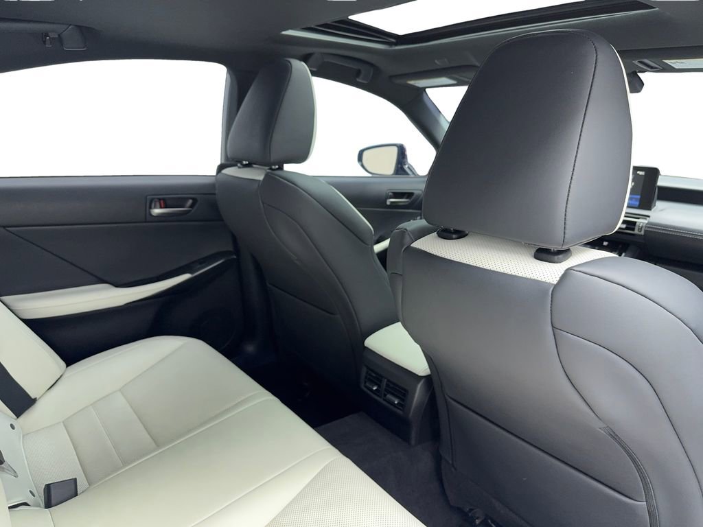 Used 2022 Lexus IS 350 F Sport w/ Accessory Package image 47