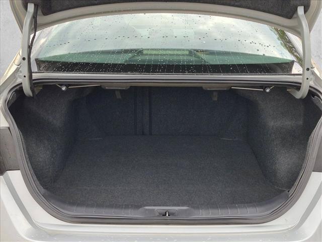 Used 2022 Nissan Altima 2.5 SV FWD image 6