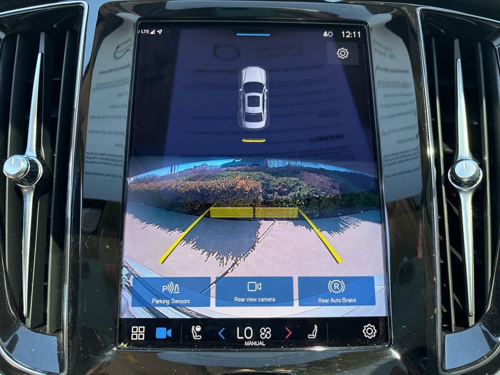 Certified 2023 Volvo S60 B5 Core w/ Climate Package image 28