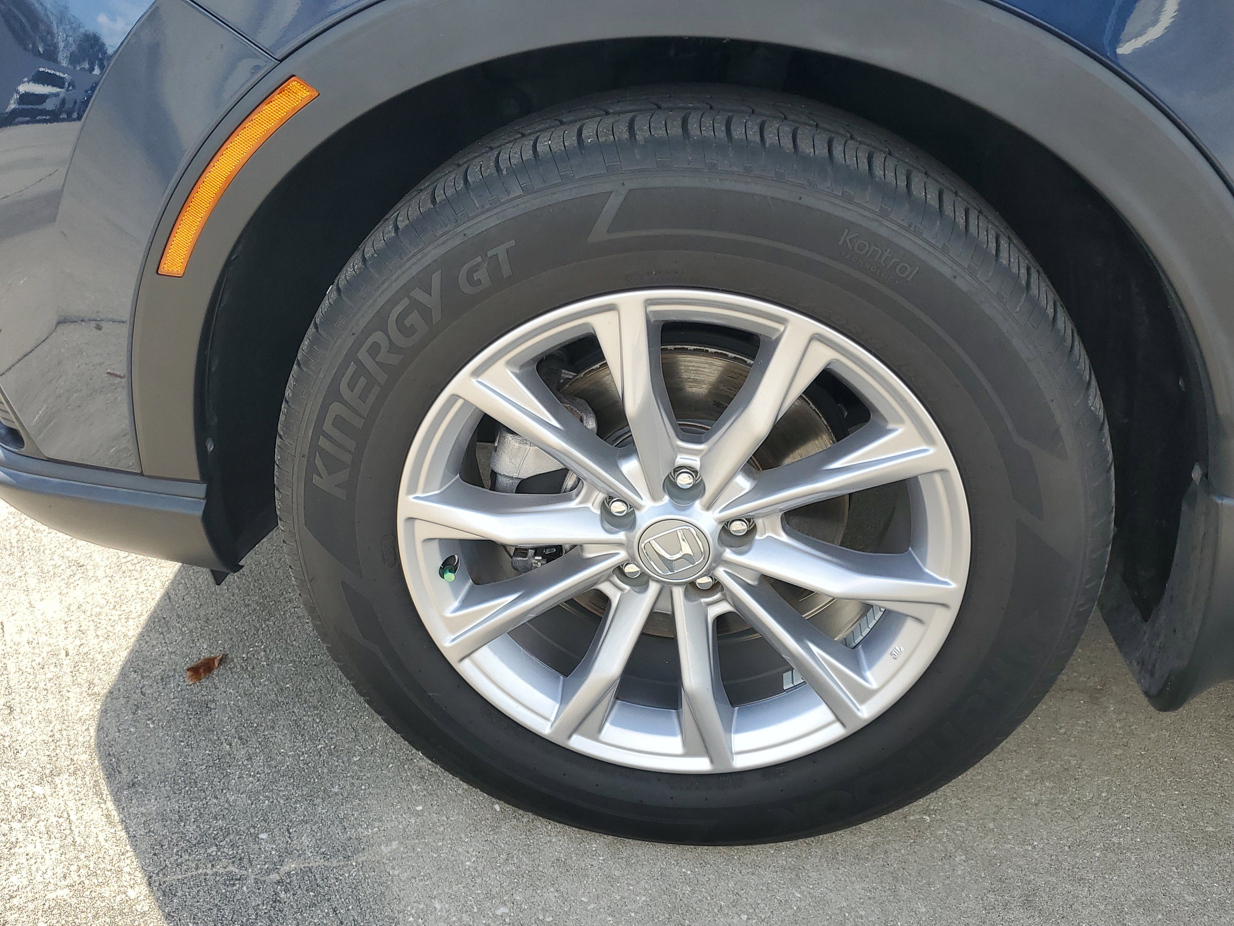 Used 2024 Honda CR-V EX image 9