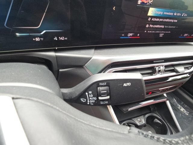 Used 2023 BMW i4 eDrive40 RWD image 18