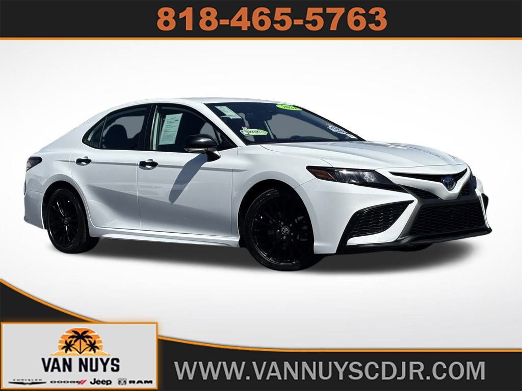 Used 2022 Toyota Camry SE