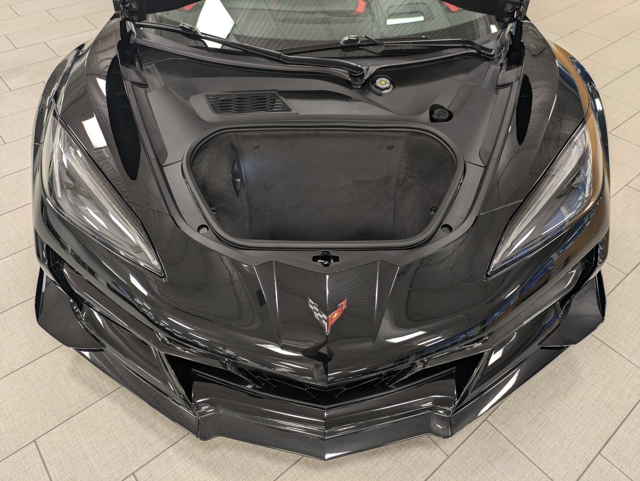 Used 2025 Chevrolet Corvette Z06 w/ Battery Protection Package RWD image 34