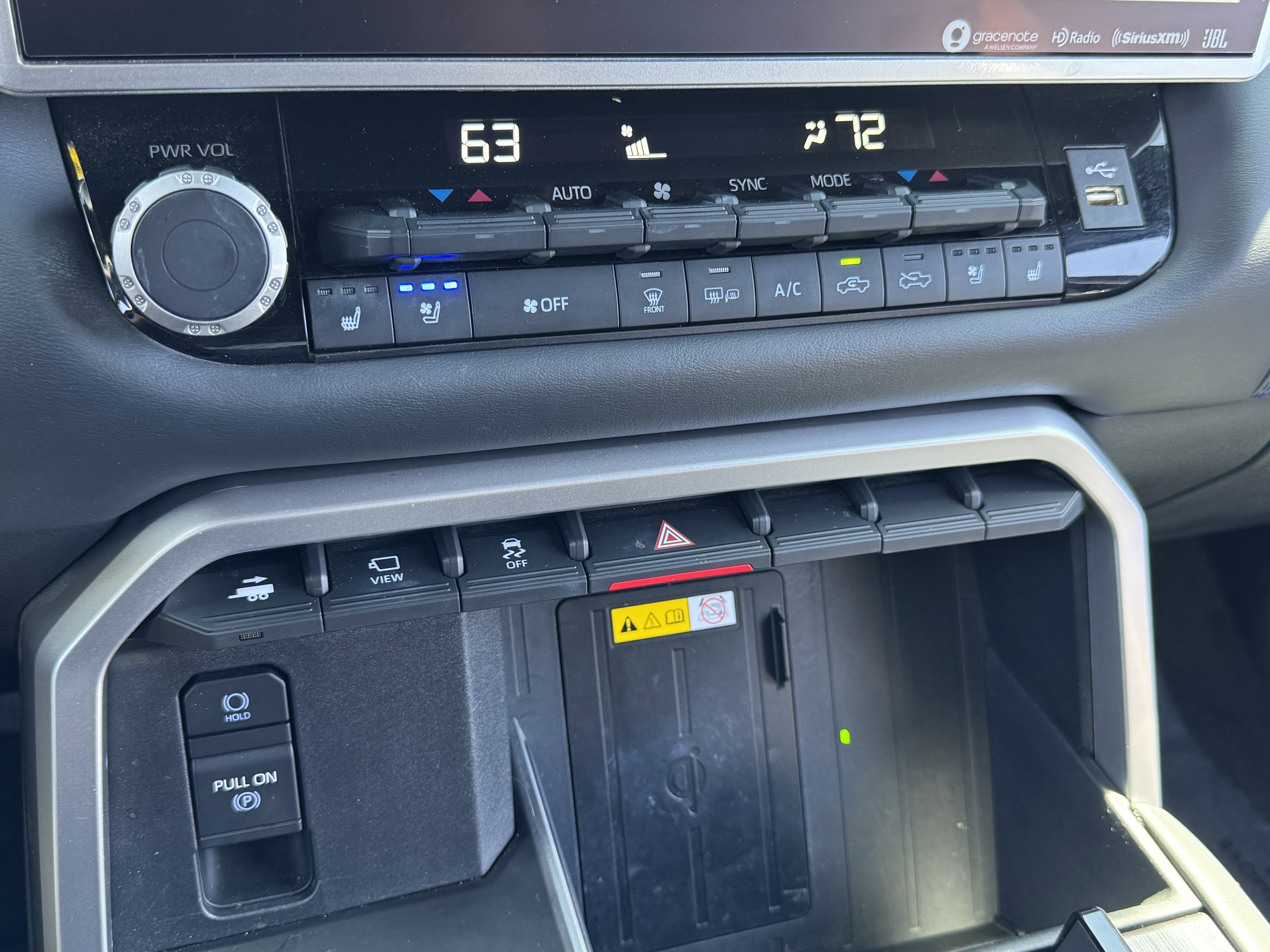 Used 2023 Toyota Tundra Platinum AWD/4WD image 34