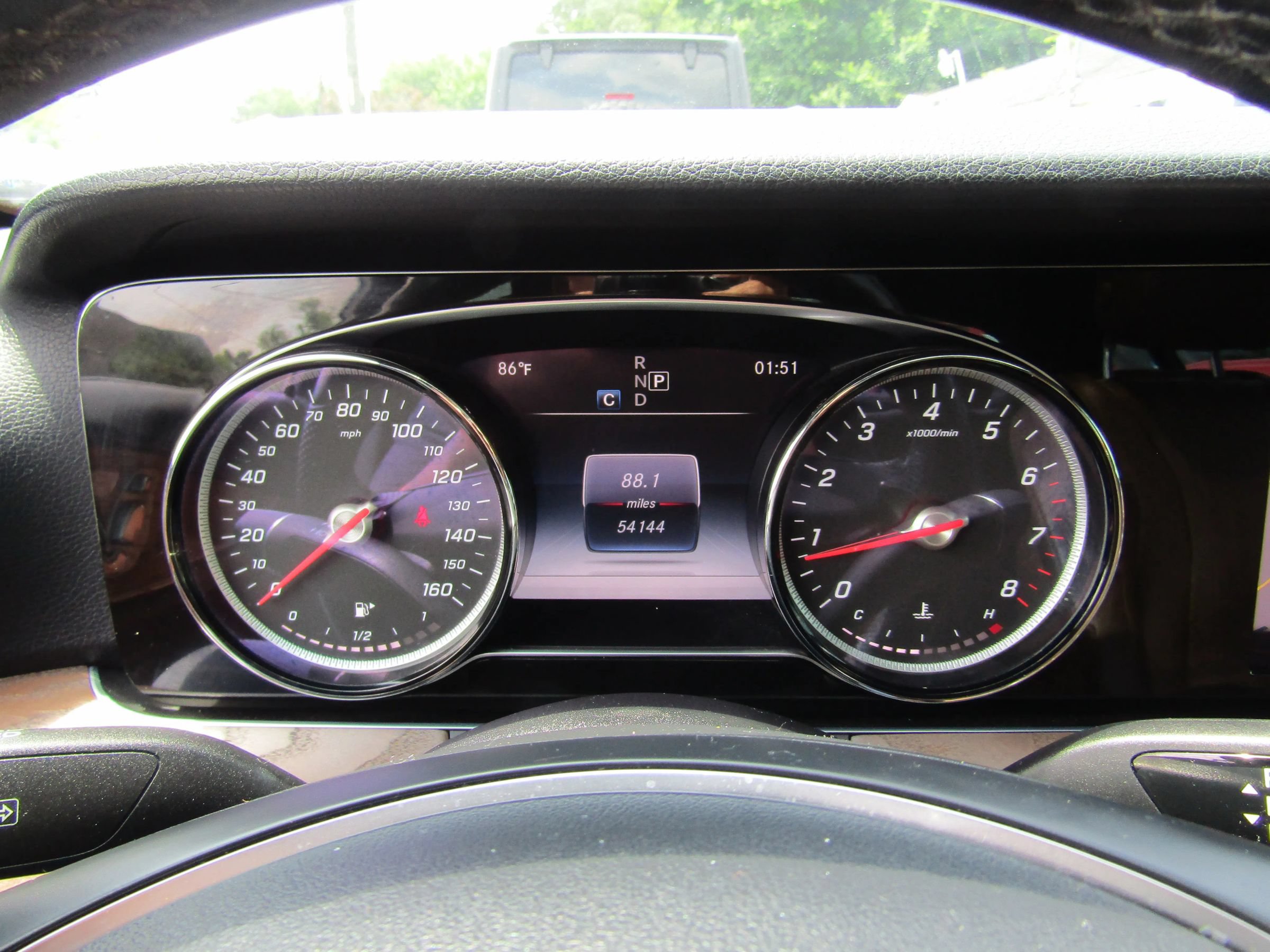 Used 2018 Mercedes-Benz E 300 4MATIC w/ Premium 1 Package image 27