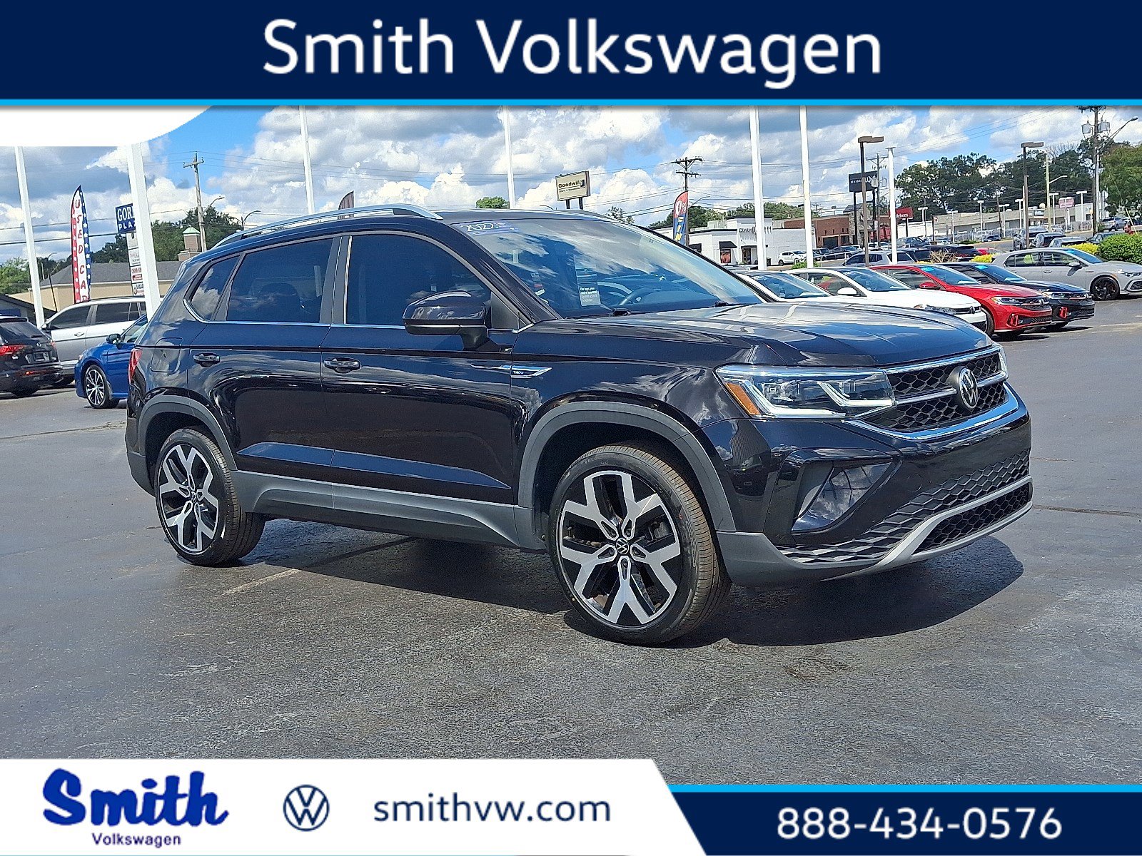 Certified 2022 Volkswagen Taos SEL image 1