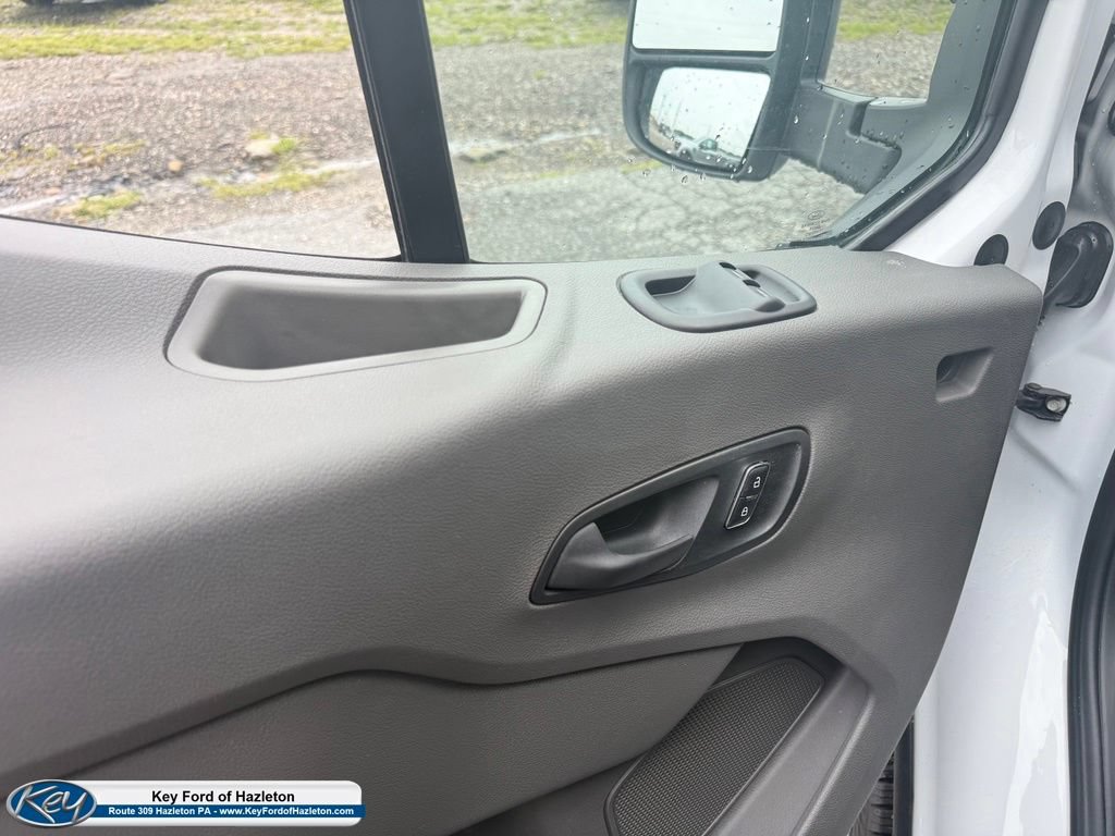 Used 2025 Ford Transit 150 Low Roof AWD w/ Load Area Protection Package image 17