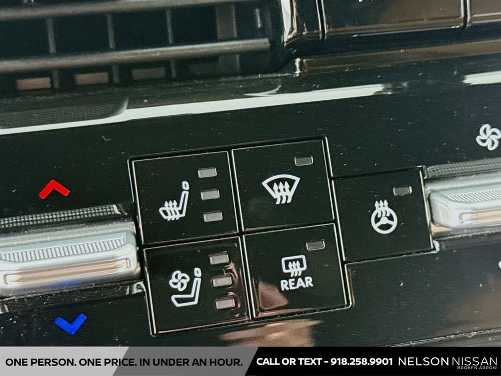 New 2025 Nissan Armada Platinum Reserve image 21