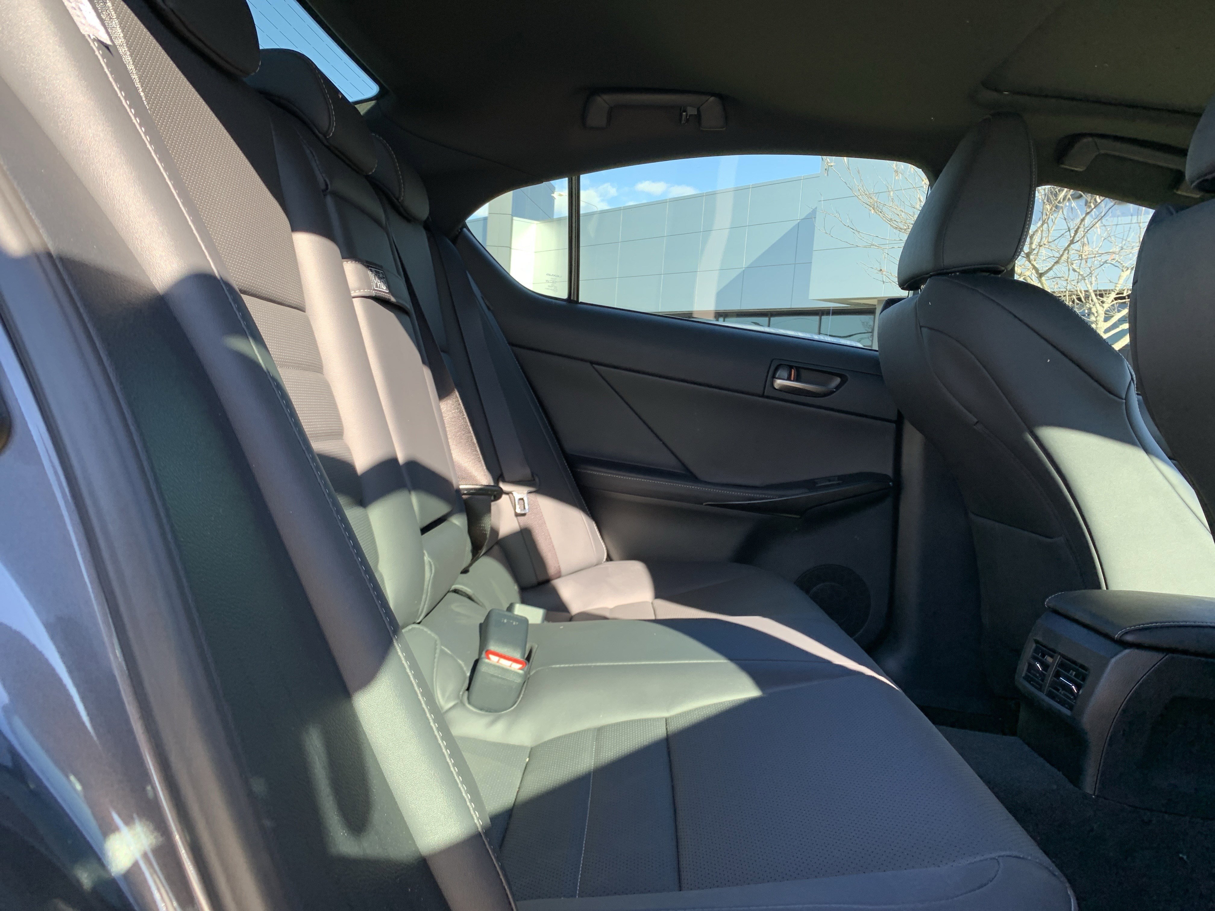 Certified 2025 Lexus IS 350 F Sport image 33