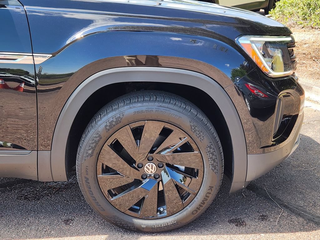 Used 2026 Volkswagen Atlas Cross Sport SE AWD/4WD image 29