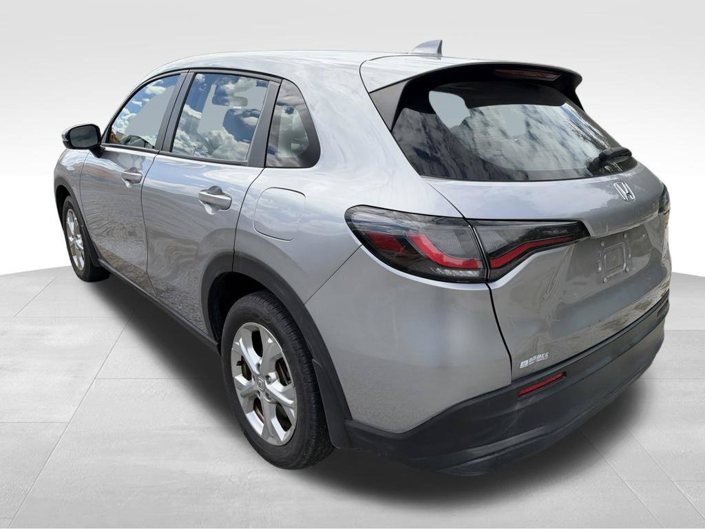 Used 2023 Honda HR-V LX image 7