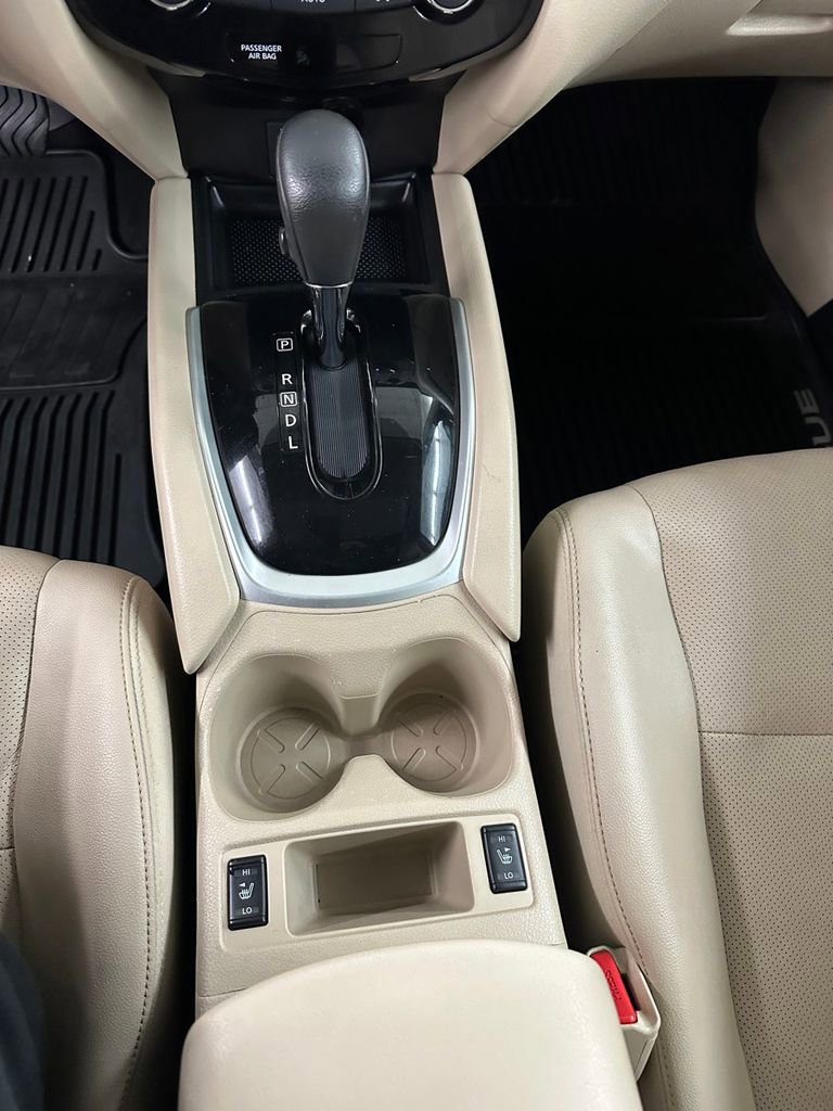 Used 2016 Nissan Rogue SL w/ SL Premium Package image 18