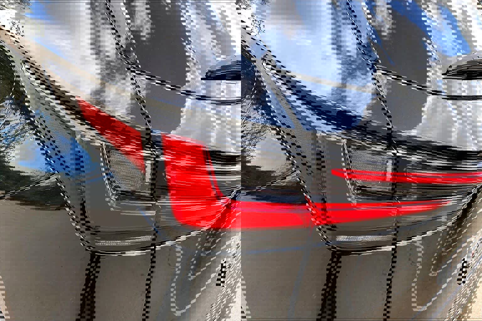 Used 2025 Lexus NX 250 FWD w/ Towing Package (2000 Lbs) image 29