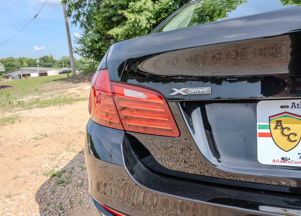 Used 2015 BMW 535i xDrive Sedan w/ Driver Assistance Package AWD/4WD image 10