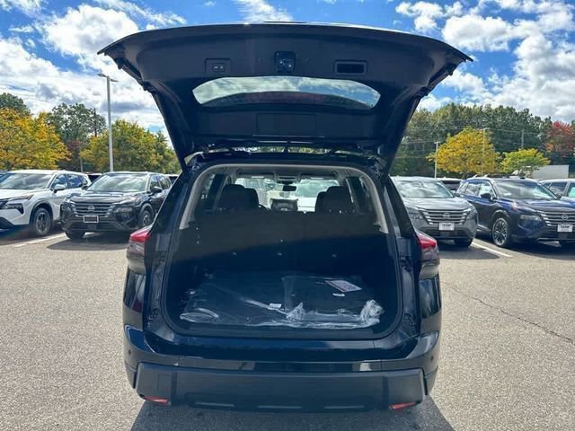 New 2026 Nissan Rogue SV image 7