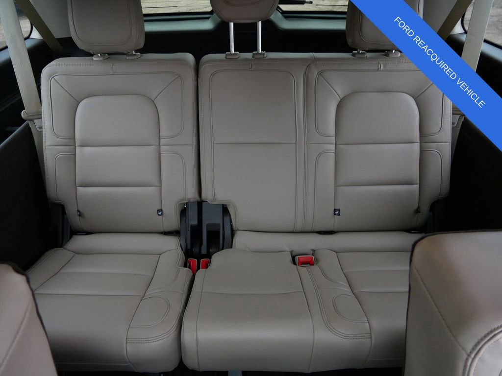 Used 2024 Lincoln Navigator L Reserve AWD/4WD image 16