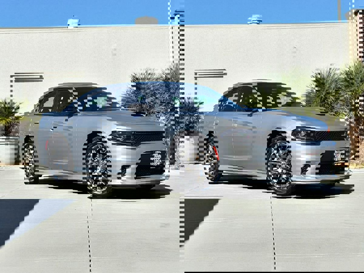 Used 2023 Dodge Charger GT image 2