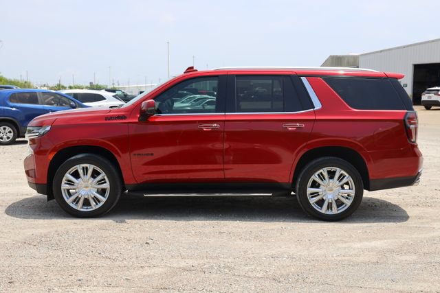 Used 2024 Chevrolet Tahoe High Country AWD/4WD image 4