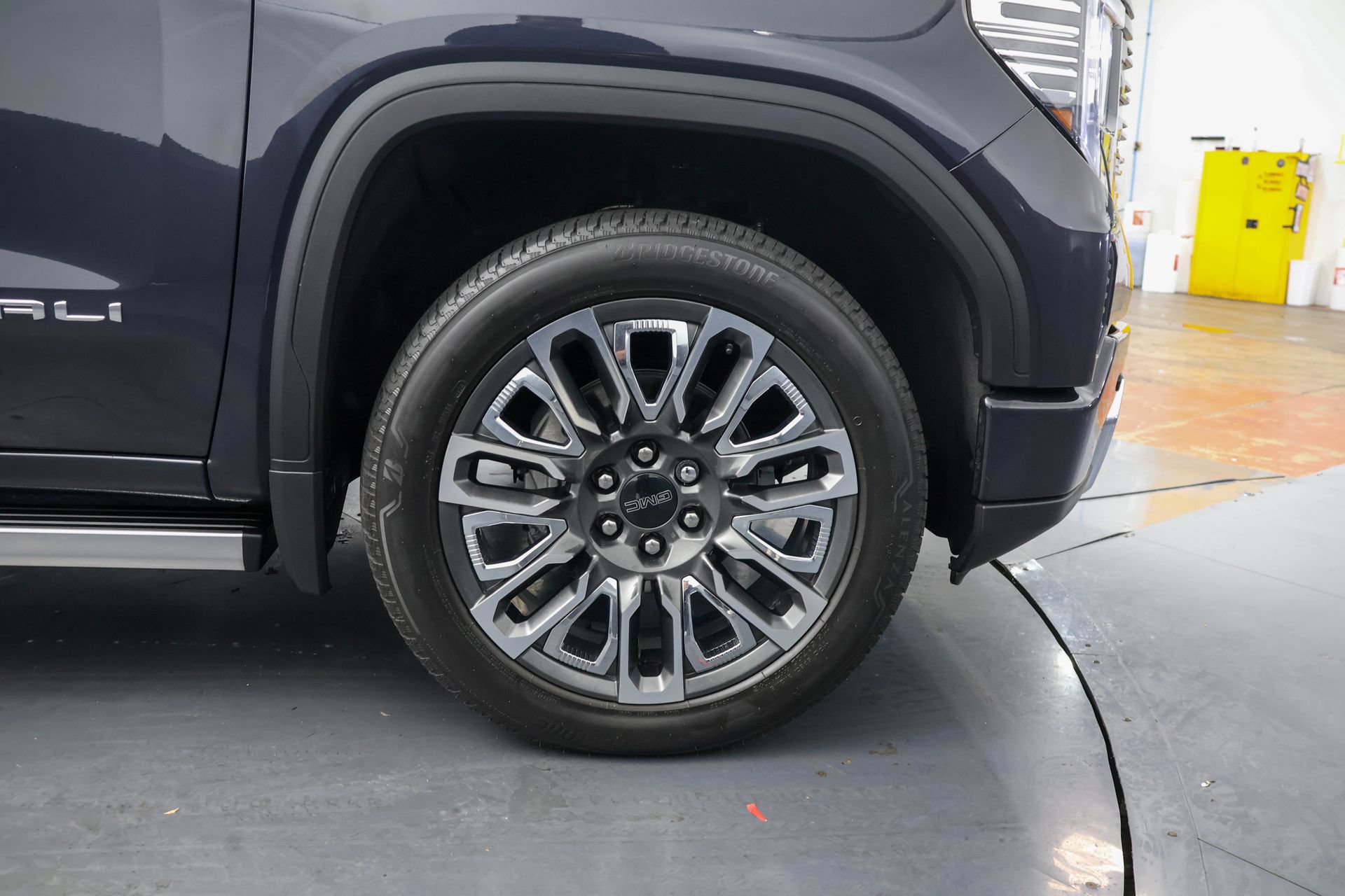 Used 2025 GMC Sierra 1500 Denali Ultimate AWD/4WD image 39