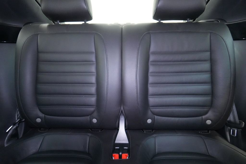Used 2012 Volkswagen Beetle Turbo FWD image 15