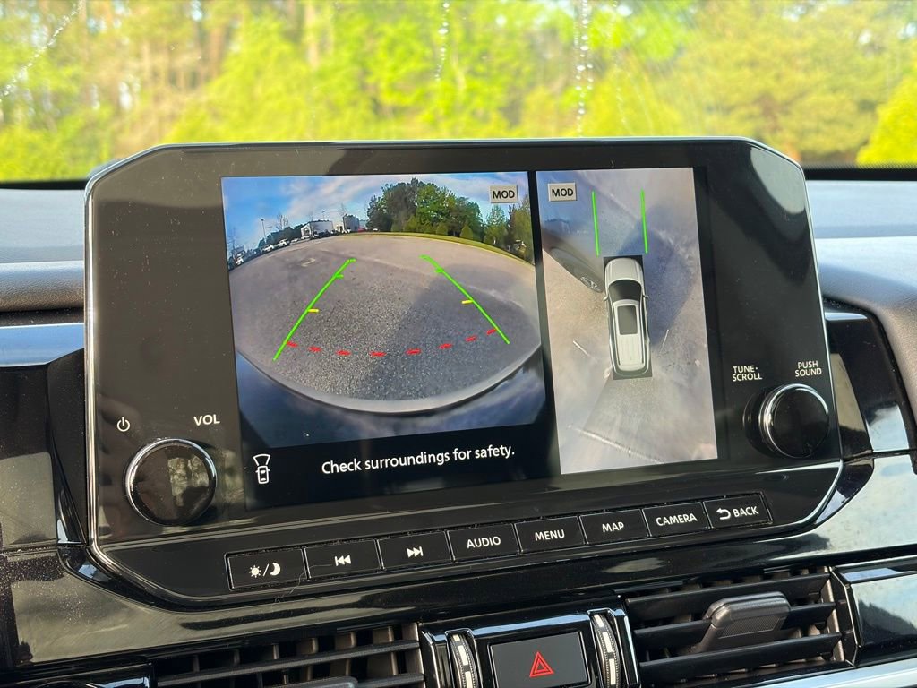 Certified 2022 Nissan Pathfinder Platinum w/ Cargo Package image 22