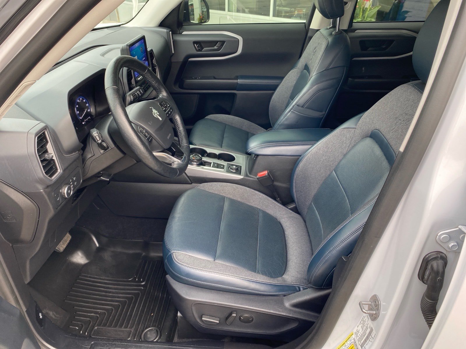 Used 2021 Ford Bronco Sport Outer Banks AWD/4WD image 10