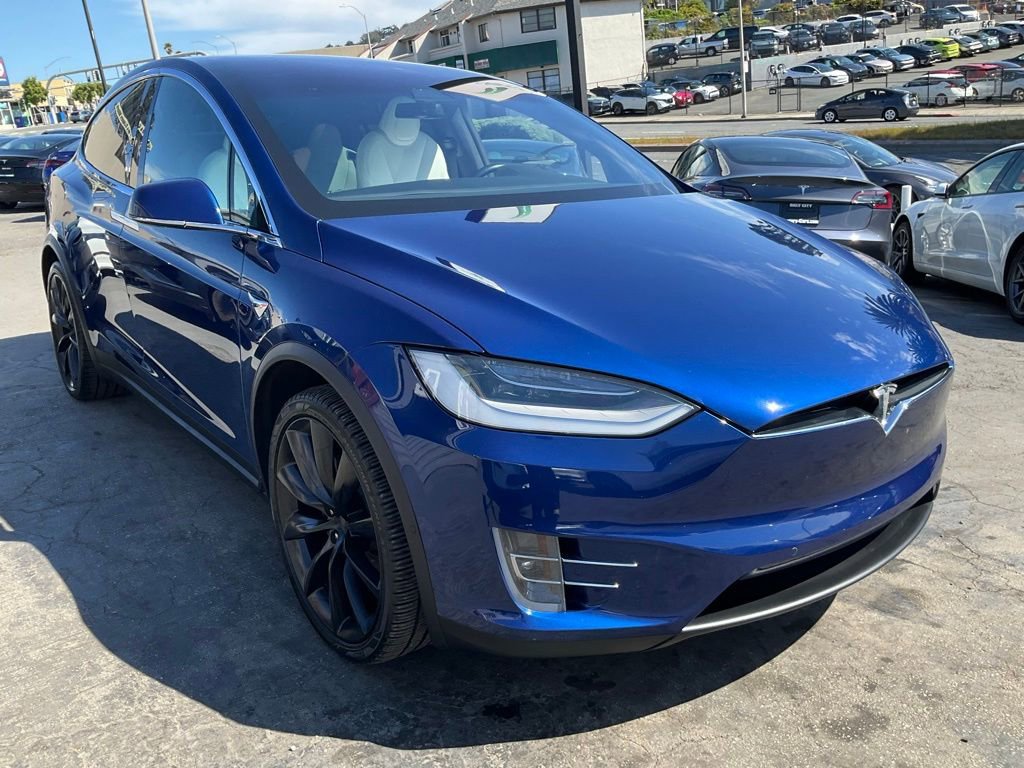 Used 2020 Tesla Model X Long Range image 65
