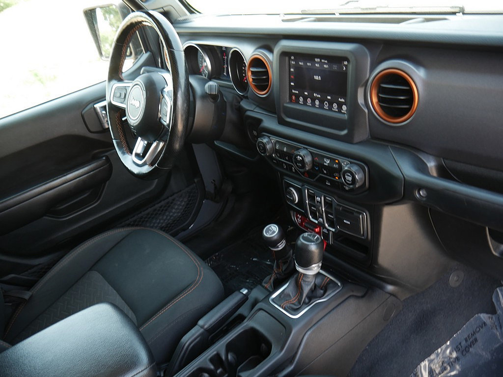 Used 2020 Jeep Gladiator Mojave w/ LED Lighting Group AWD/4WD image 57