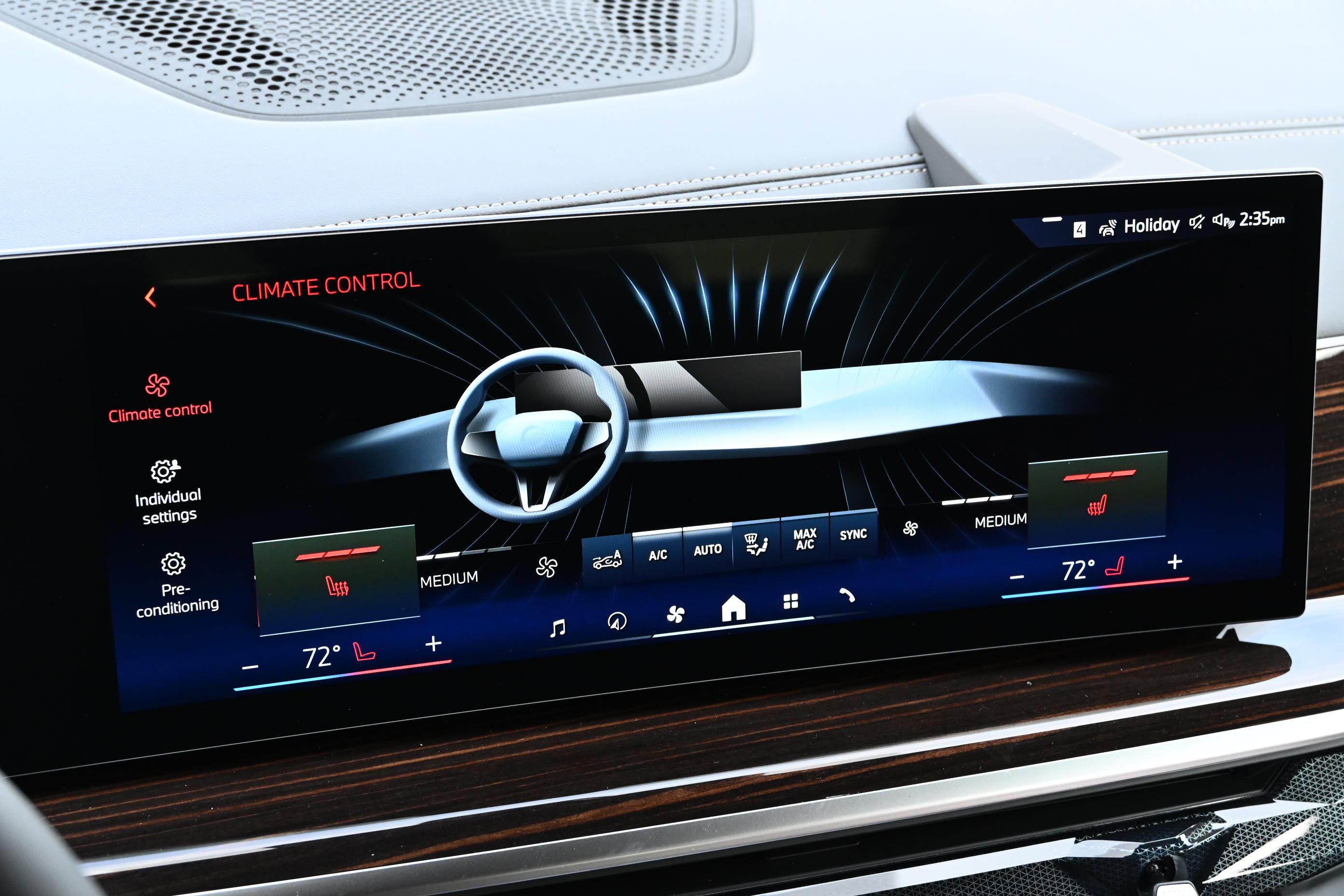 New 2026 BMW X6 xDrive40i w/ Premium Package image 18