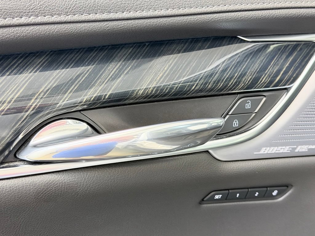 Used 2021 Cadillac XT6 Premium Luxury AWD/4WD image 9