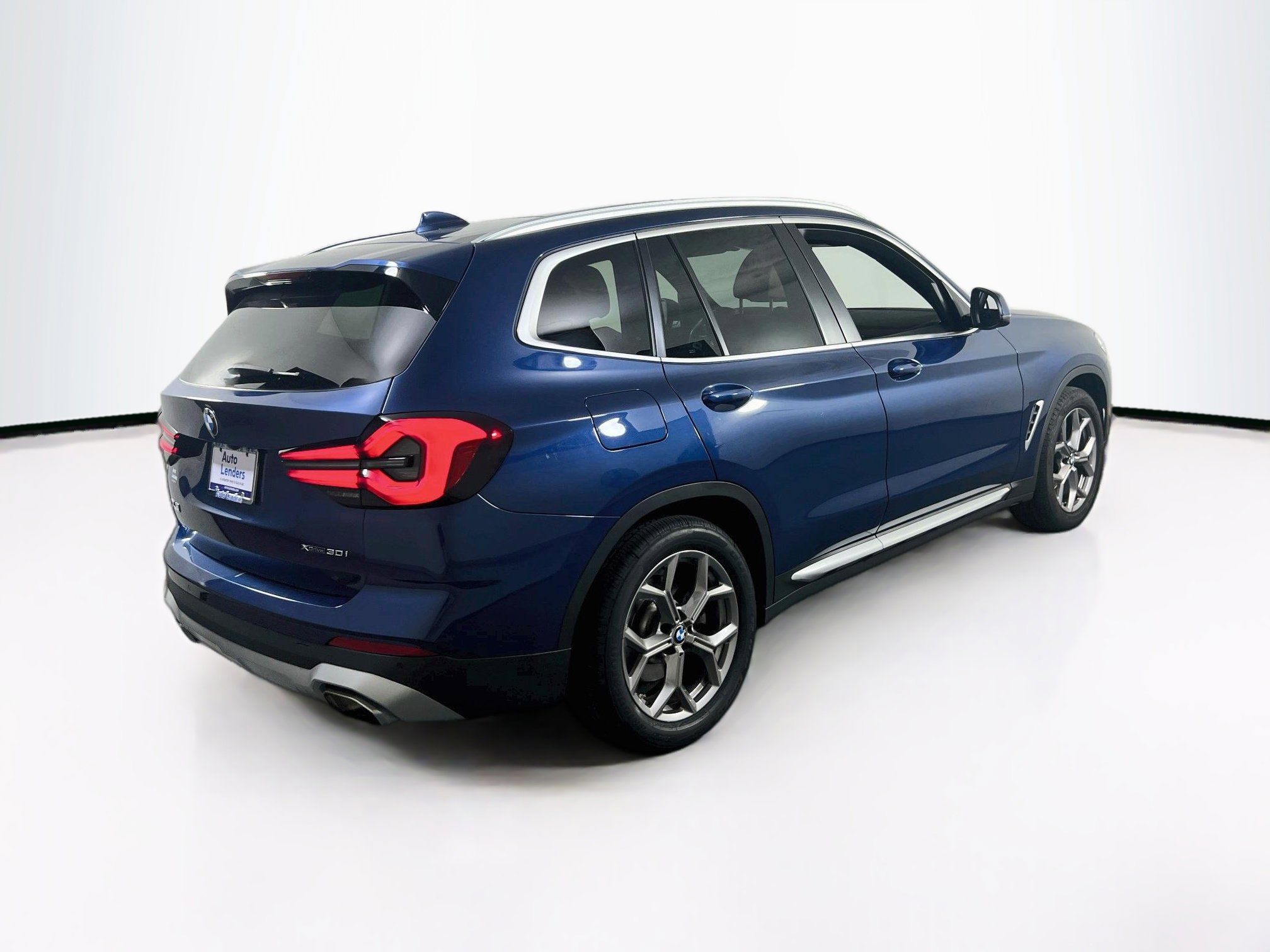 Used 2022 BMW X3 xDrive30i w/ Premium Package 2 image 5