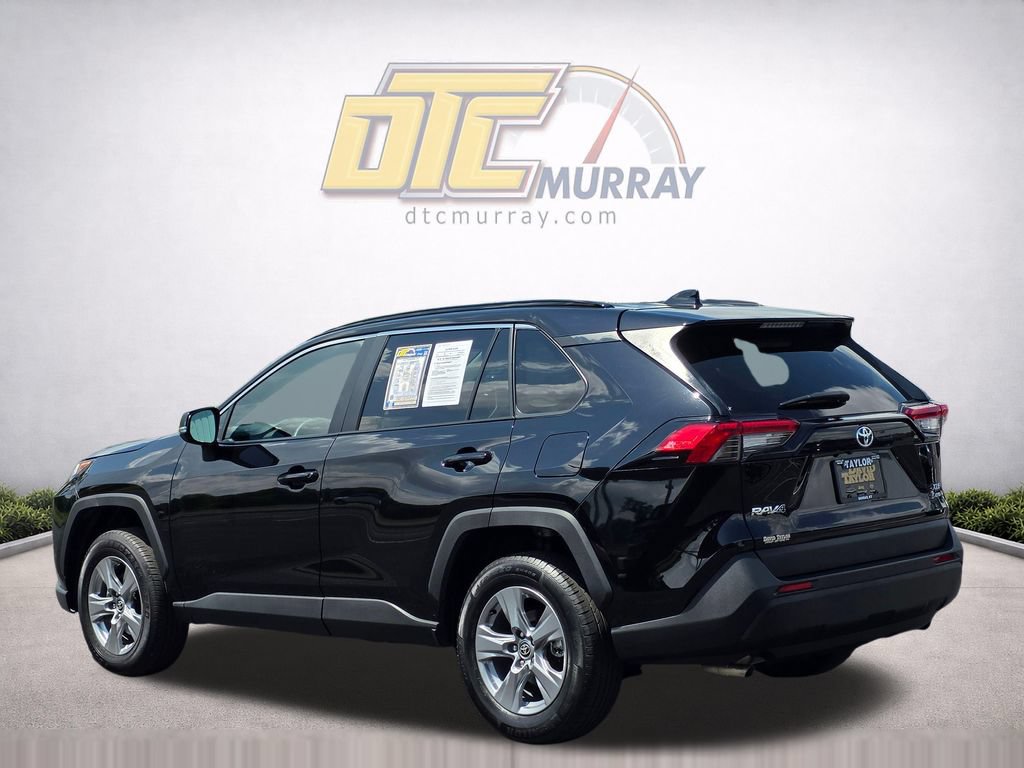 Used 2025 Toyota RAV4 XLE w/ Convenience Package AWD/4WD image 7