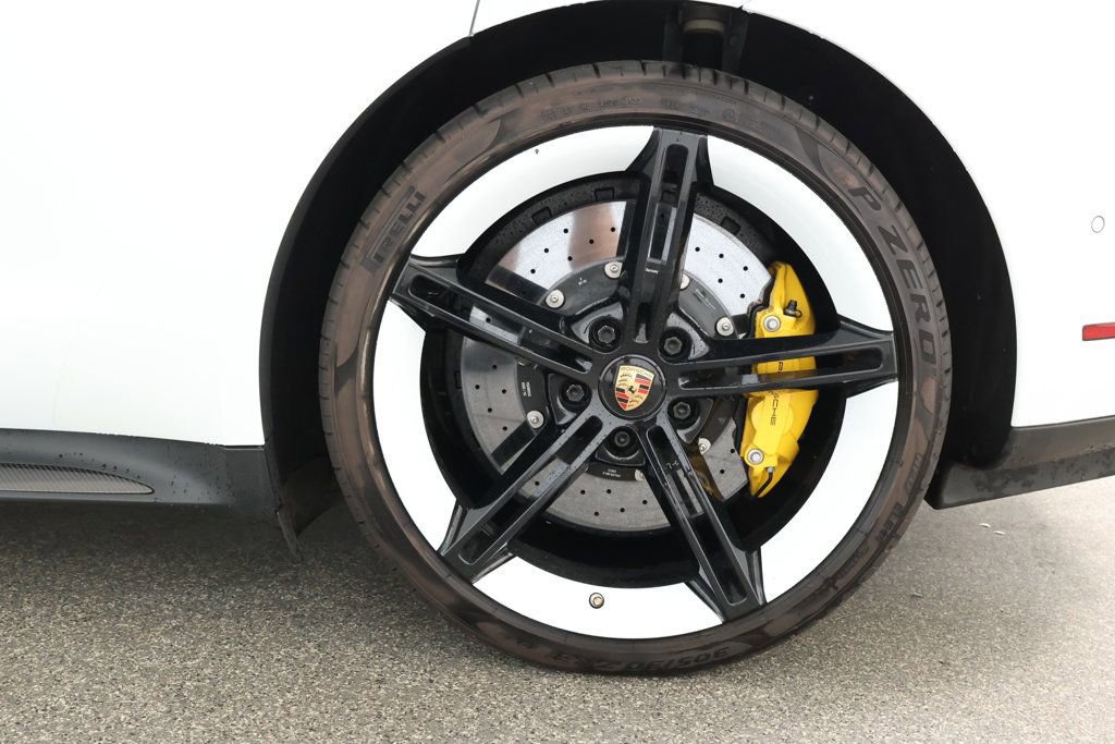 Used 2020 Porsche Taycan Turbo S image 7