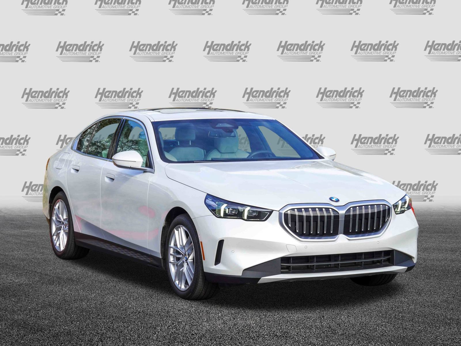 Certified 2025 BMW 530i xDrive image 2