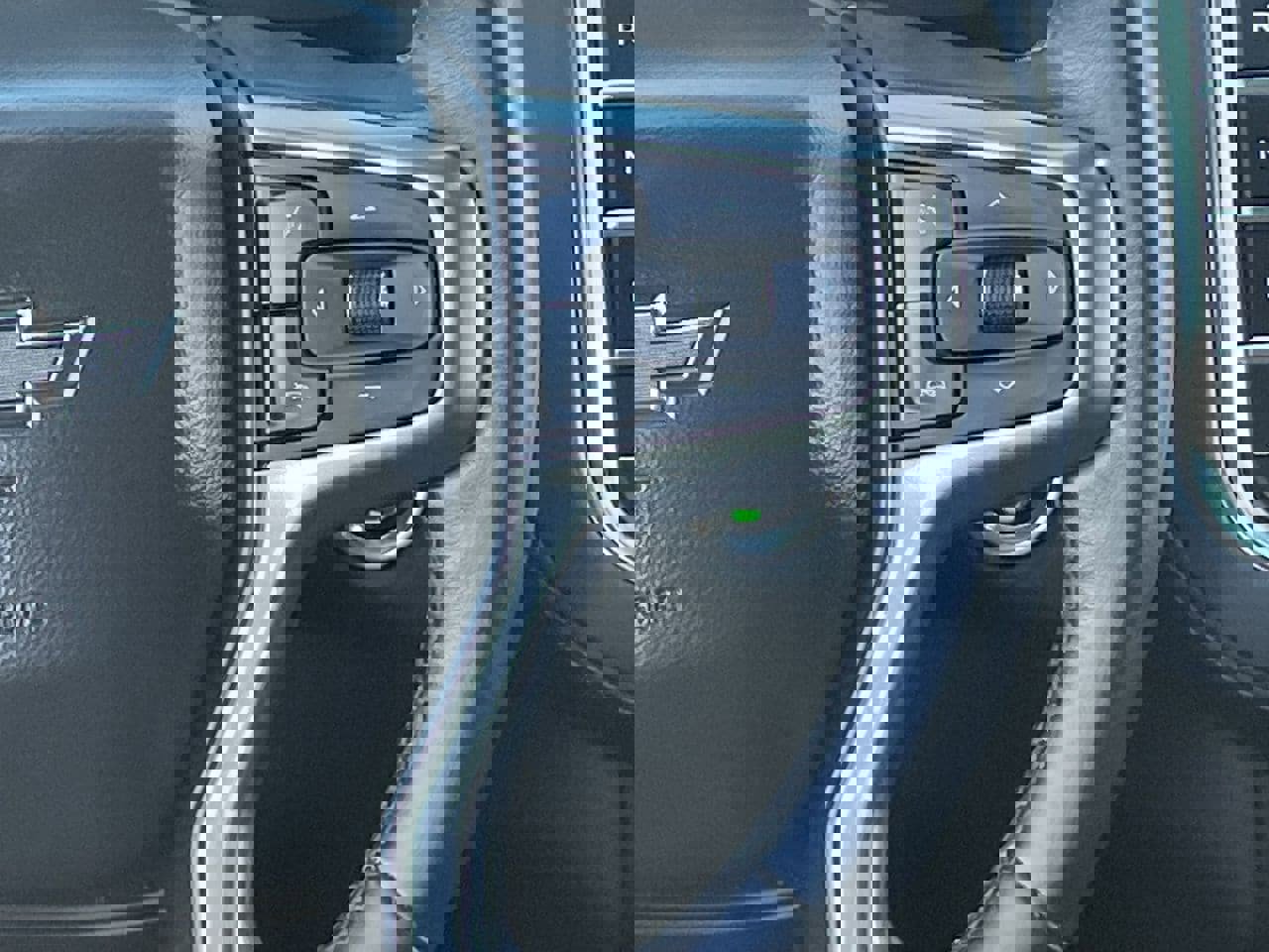 Used 2022 Chevrolet Tahoe Z71 w/ Z71 Off-Road Package image 21