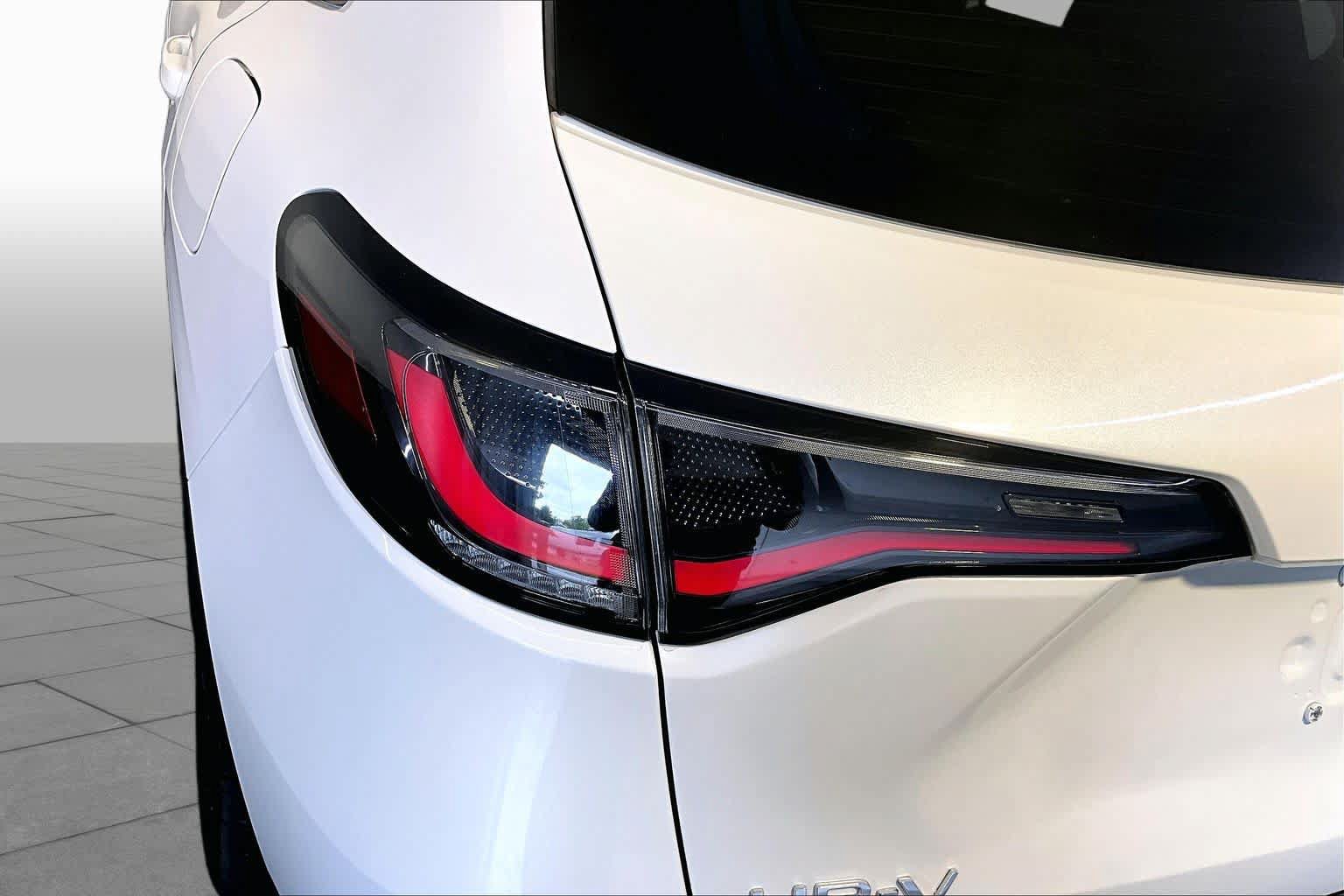 Used 2025 Honda HR-V Sport image 28