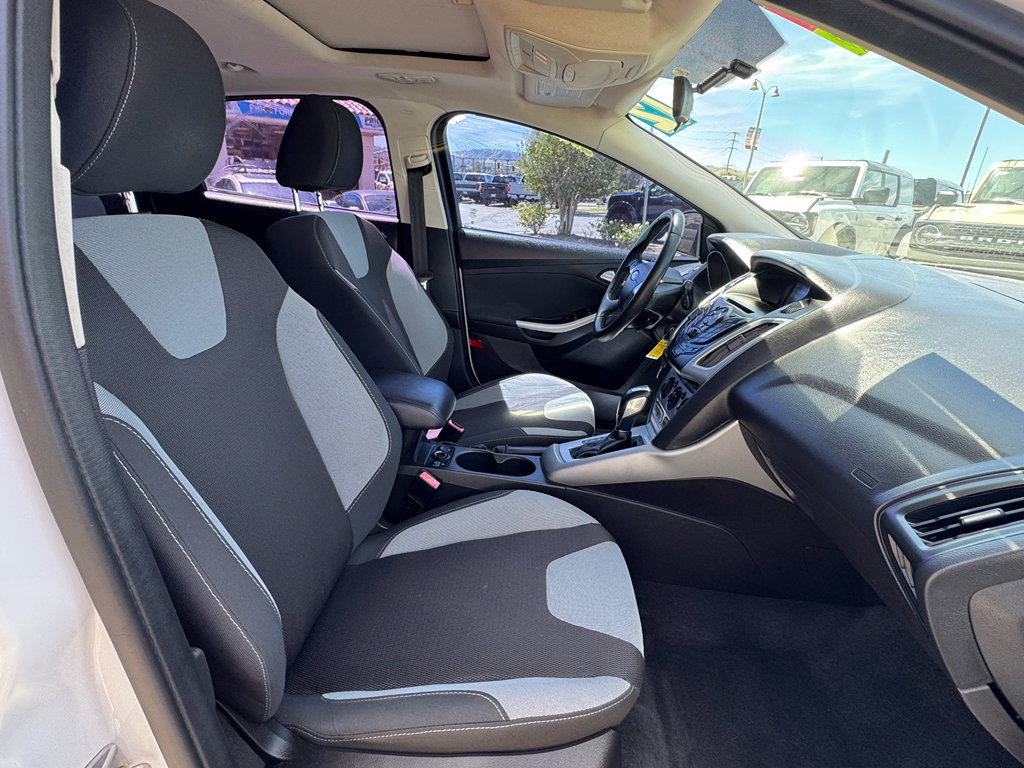 Used 2012 Ford Focus SE image 26