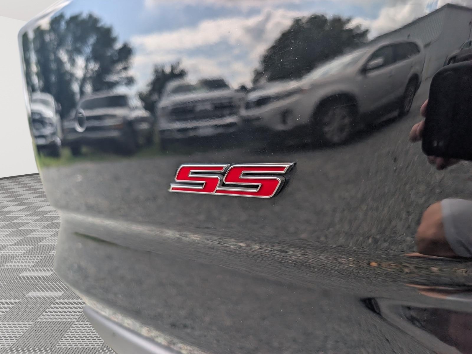 Used 2020 Chevrolet Camaro SS RWD image 10