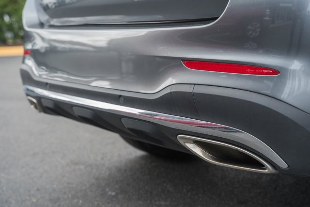 Used 2019 Mercedes-Benz GLC 300 4MATIC image 9