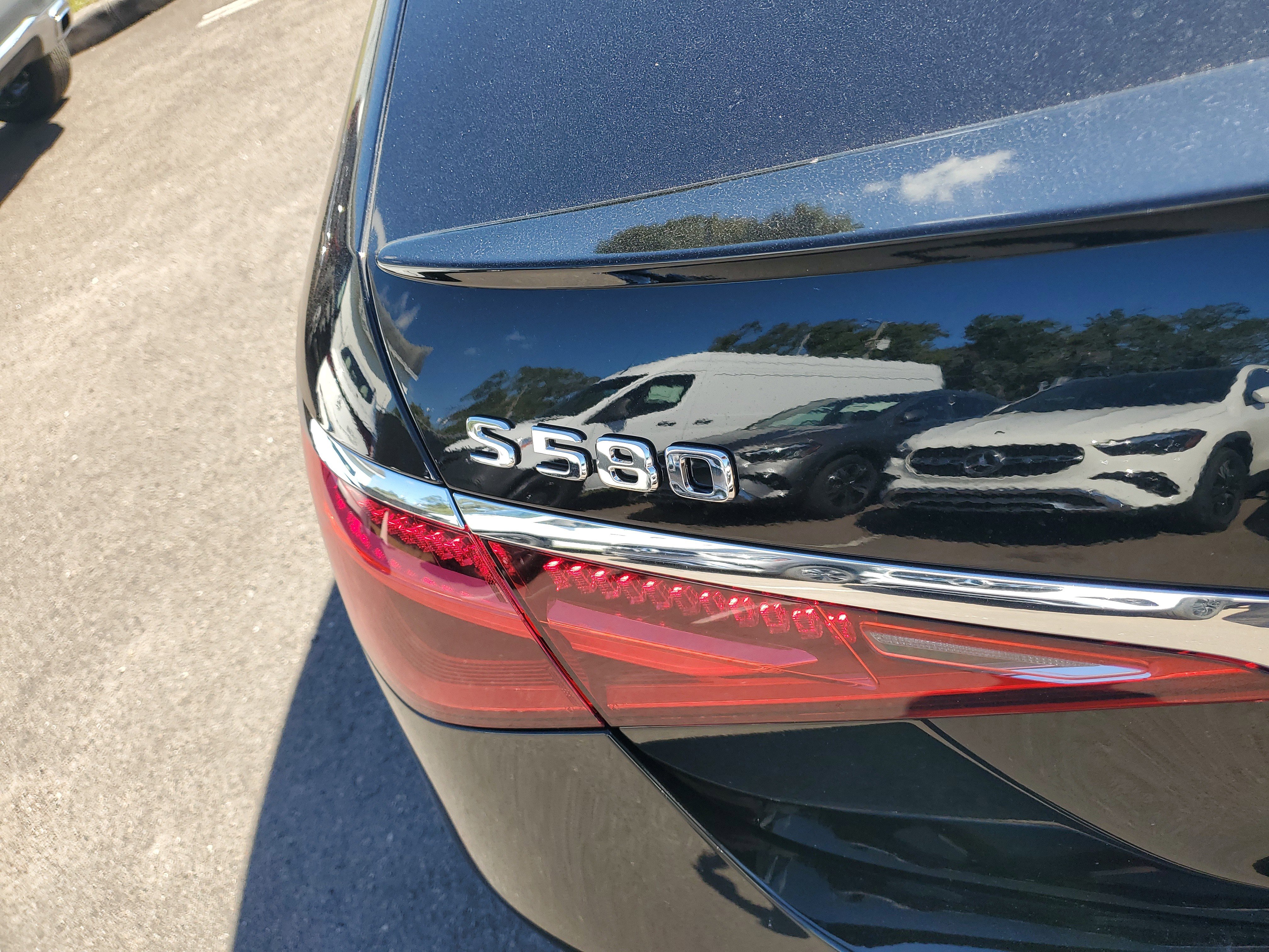New 2026 Mercedes-Benz S 580 4MATIC Sedan image 6
