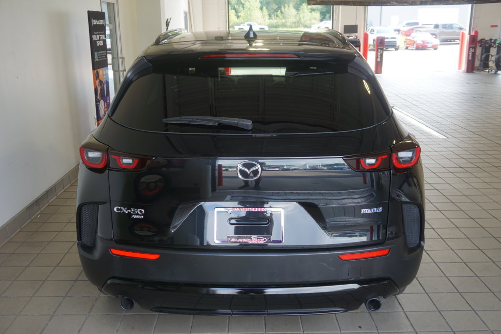 Used 2025 MAZDA CX-50 AWD 2.5 Hybrid w/ Premium Pkg image 17
