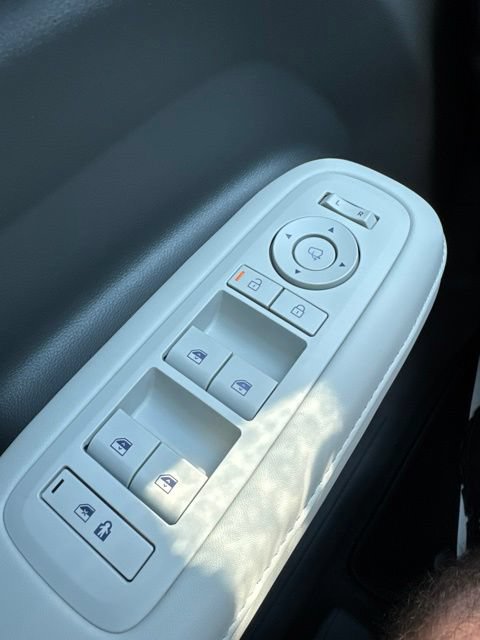 New 2026 Hyundai Santa Fe Calligraphy FWD image 23