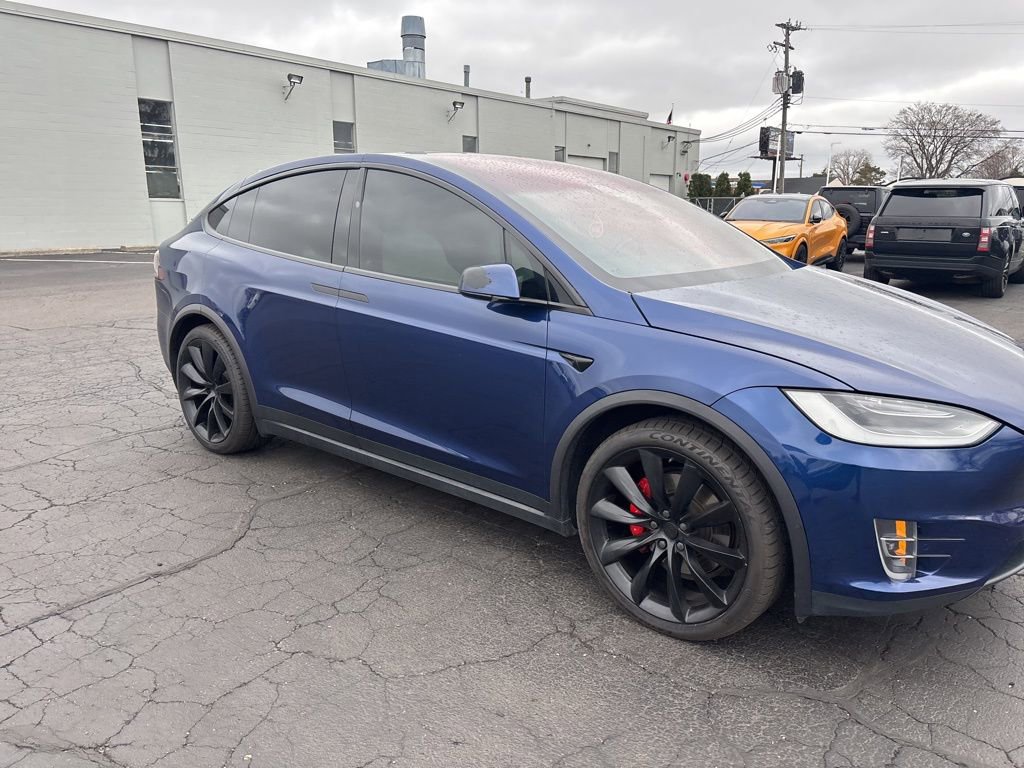 Used 2021 Tesla Model X Performance image 3