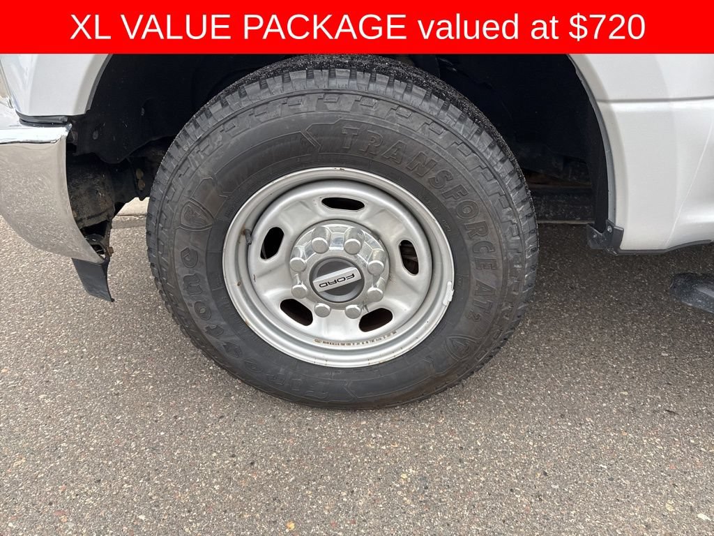 Used 2017 Ford F250 XL w/ Power Equipment Group RWD image 6