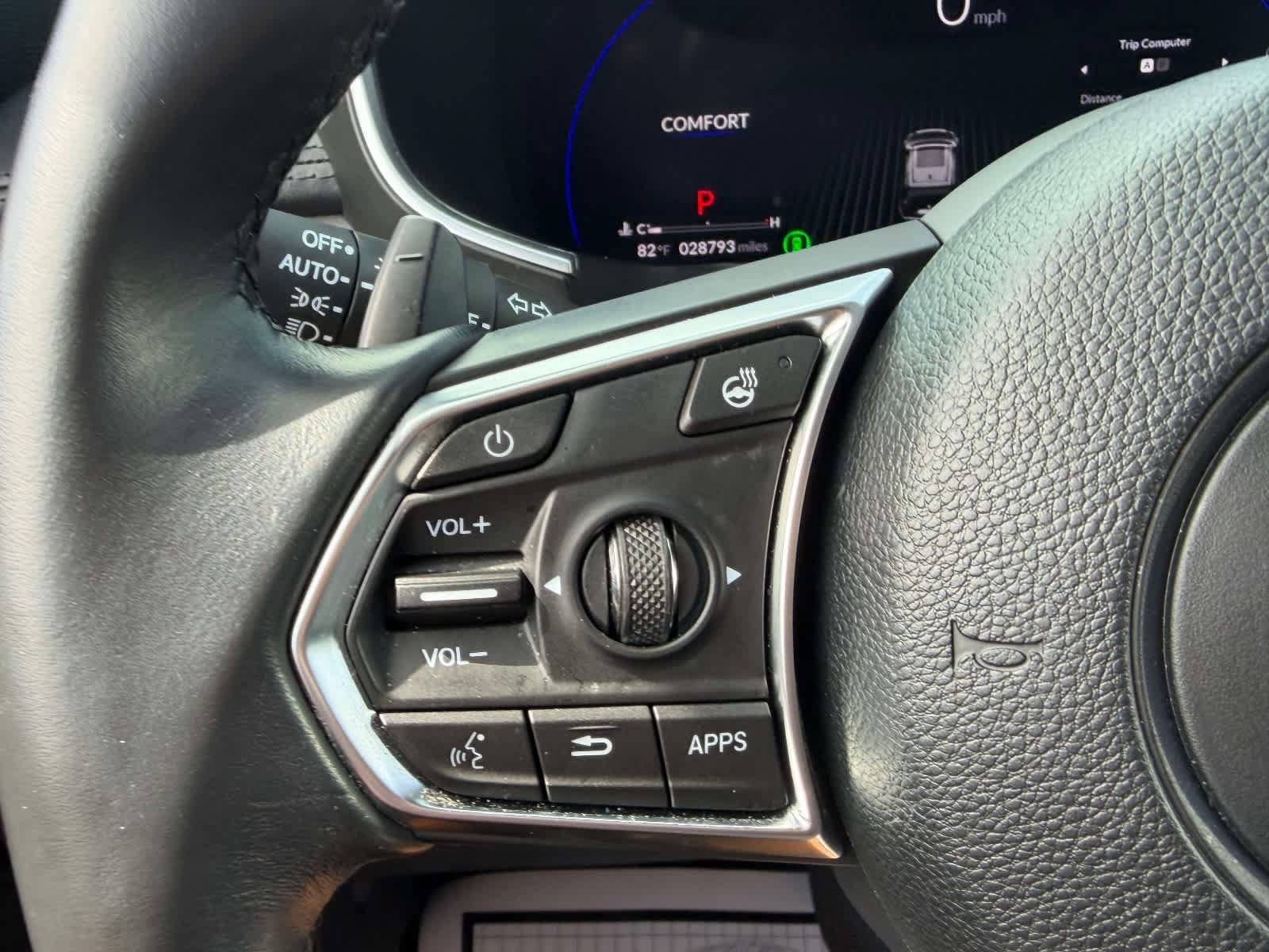Used 2024 Acura MDX w/ Advance Package AWD/4WD image 25