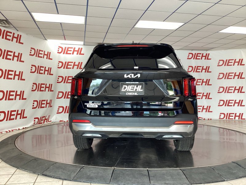 New 2026 Kia Sorento S w/ S Panoramic Sunroof Package FWD image 6
