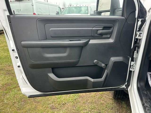 New 2024 RAM 5500 Tradesman w/ Max Tow Package image 15