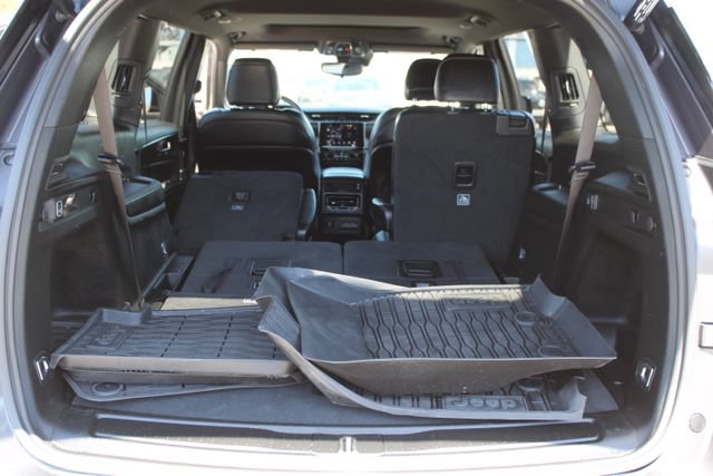 Used 2023 Jeep Grand Cherokee L Laredo AWD/4WD image 44