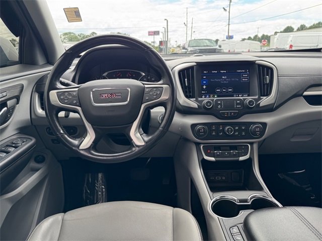 Used 2022 GMC Terrain SLT image 13