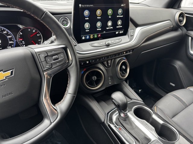 Used 2025 Chevrolet Blazer Premier w/ Driver Confidence II Package image 17